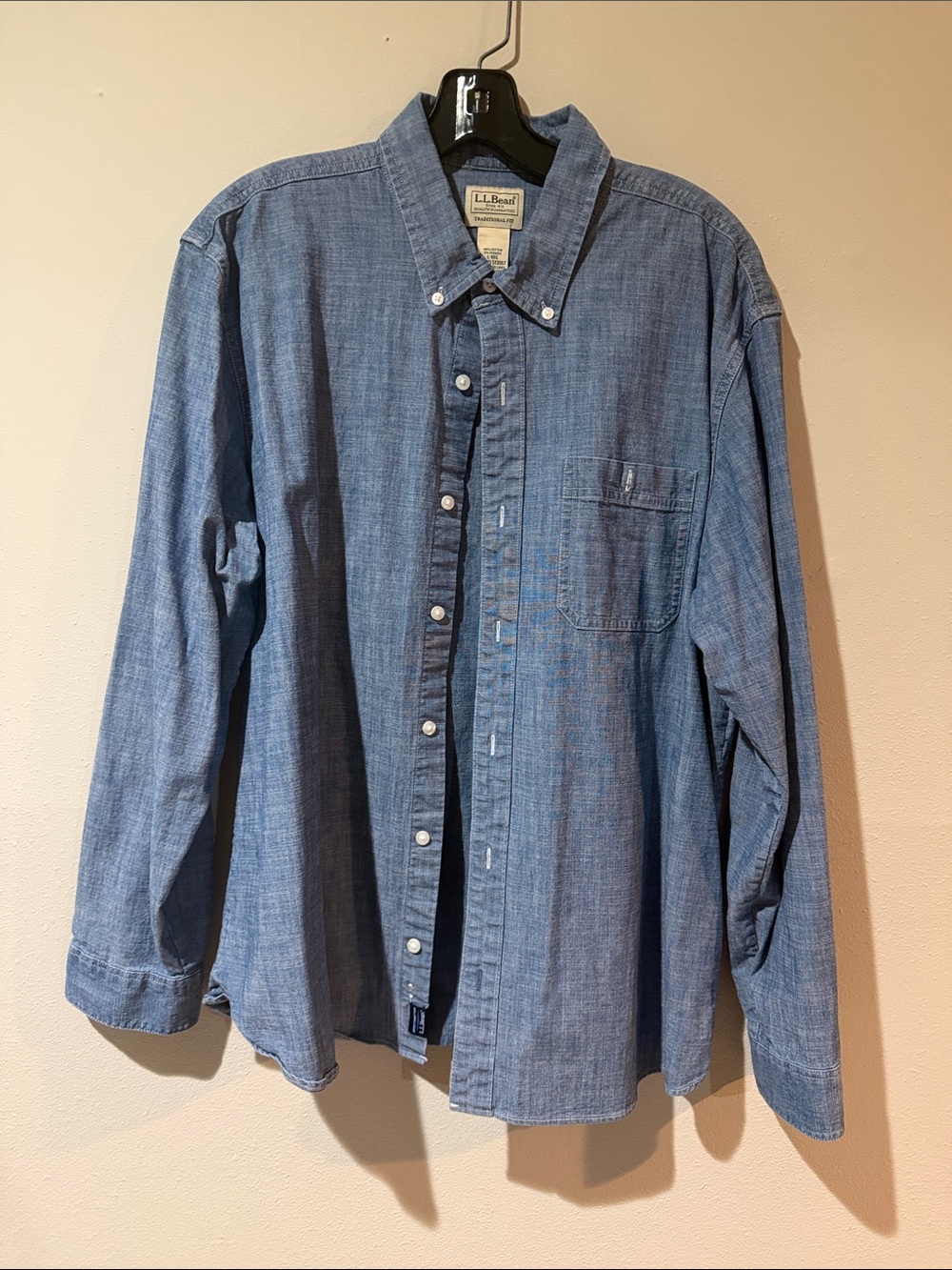 L.L. Bean Men's Light Blue Chambray Button-Down Shirt